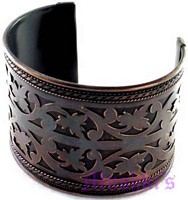 brass bangle - click here for large view