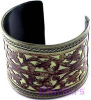 brass bangle - click here for large view