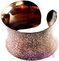 brass bangle - click here for large view