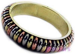 brass bangle - click here for large view