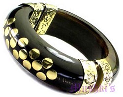 bone bangle - click here for large view