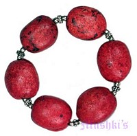 Beaded bracelet - click here for large view