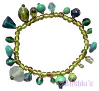 Beaded bracelet - click here for large view