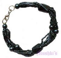Beaded bracelet - click here for large view