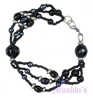Beaded bracelet - click here for large view