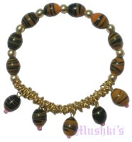 Beaded bracelet - click here for large view