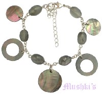 Beaded bracelet - click here for large view
