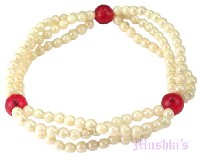 Indian beaded bracelet - click here for large view