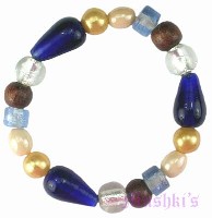 Indian beaded bracelet - click here for large view