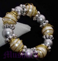 Beaded Napkin Ring - click here for large view