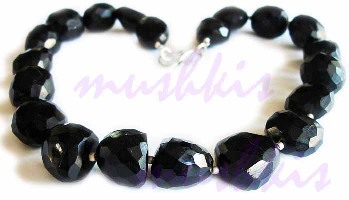 Single Row Black Onyx  Gem Stone Necklace - click here for large view