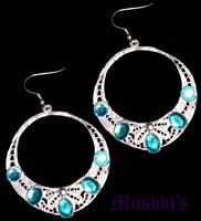 Designer beaded earring - click here for large view