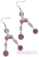 Designer beaded earring - click here for large view