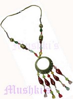 Fashion necklace - click here for large view