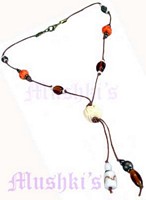 Fashion necklace - click here for large view