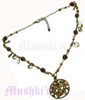 Fashion necklace - click here for large view