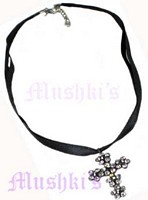 Fashion necklace - click here for large view