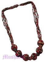 Beaded necklace - click here for large view