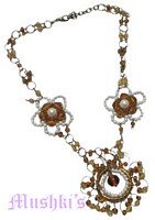 Beaded necklace - click here for large view