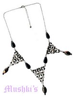 Beaded necklace - click here for large view