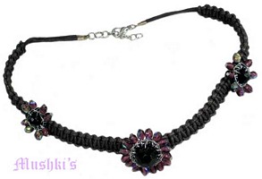 Beaded necklace - click here for large view