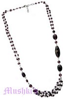 Beaded necklace - click here for large view