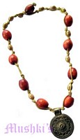 Beaded necklace - click here for large view