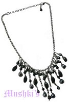 Beaded necklace - click here for large view