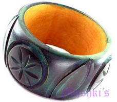 wooden bangle - click here for large view
