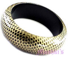 wooden bangle - click here for large view