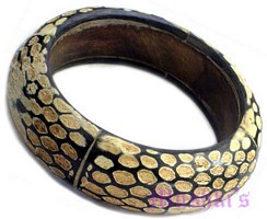 wooden bangle - click here for large view