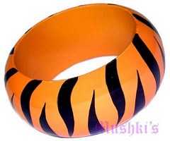 wooden bangle - click here for large view