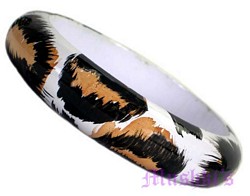 wooden bangle - click here for large view