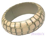 Wooden Bangle - click here for large view