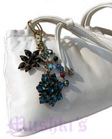 bag charm - click here for large view