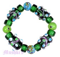 Kids and teens bracelet - click here for large view