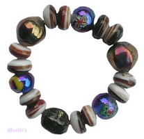 Kids and teens bracelet - click here for large view