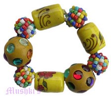 Kids and teens bracelet - click here for large view