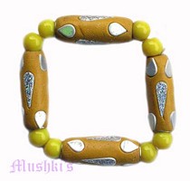 Kids and teens bracelet - click here for large view